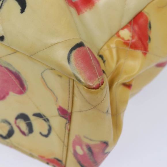 CHANEL Chain Tote Bag Vinyl White CC Auth 77840 - Picture 14 of 16